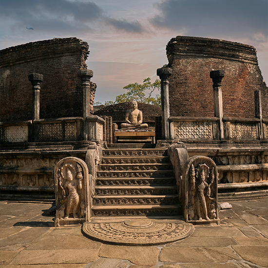 polonnaruwa-sl-oddessy-tours-sri-lanka